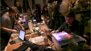 nycresistor-hackerspace-documentary_large